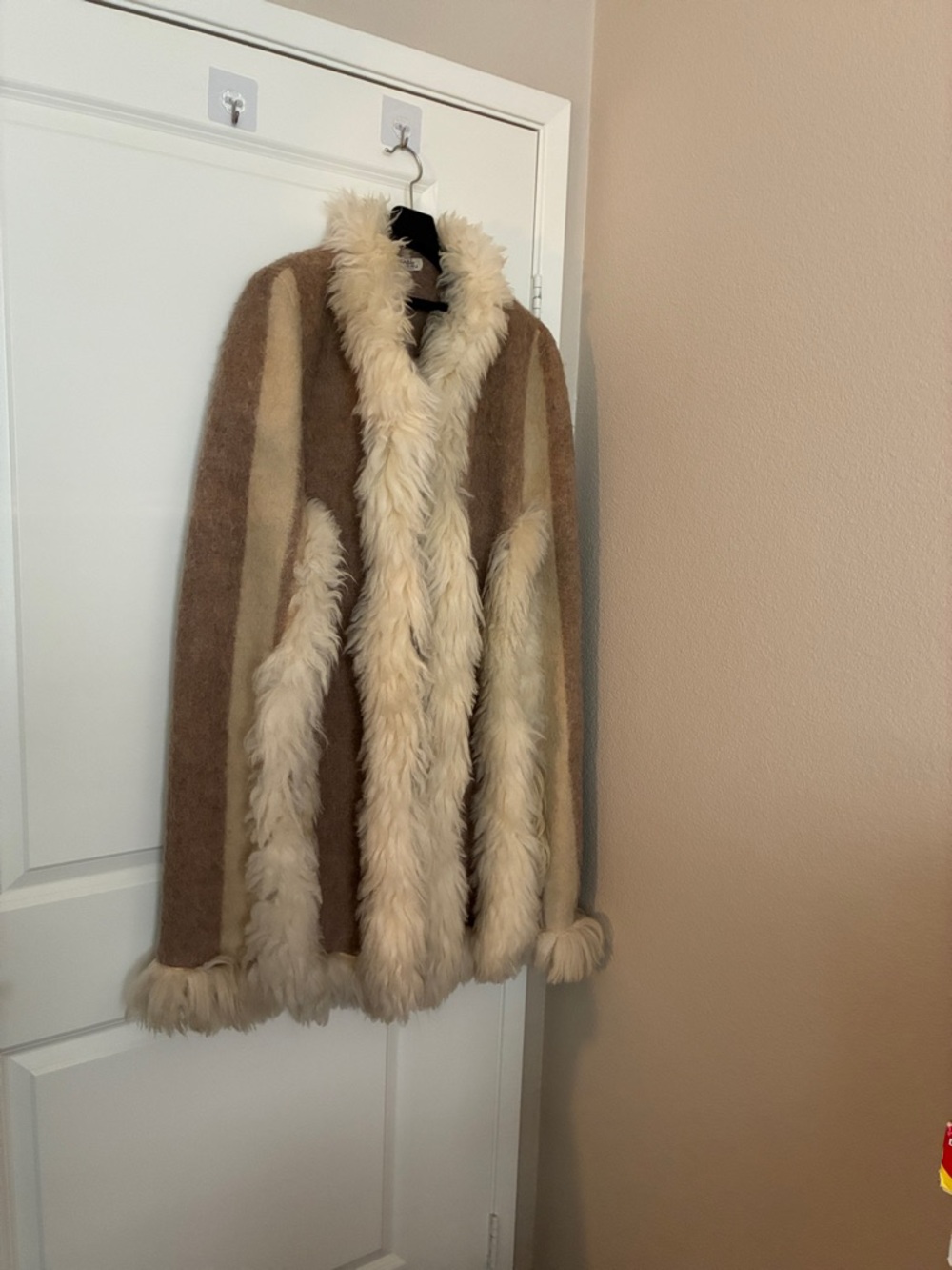 Vintage Inti Of Peru Alpaca Ruana Cape